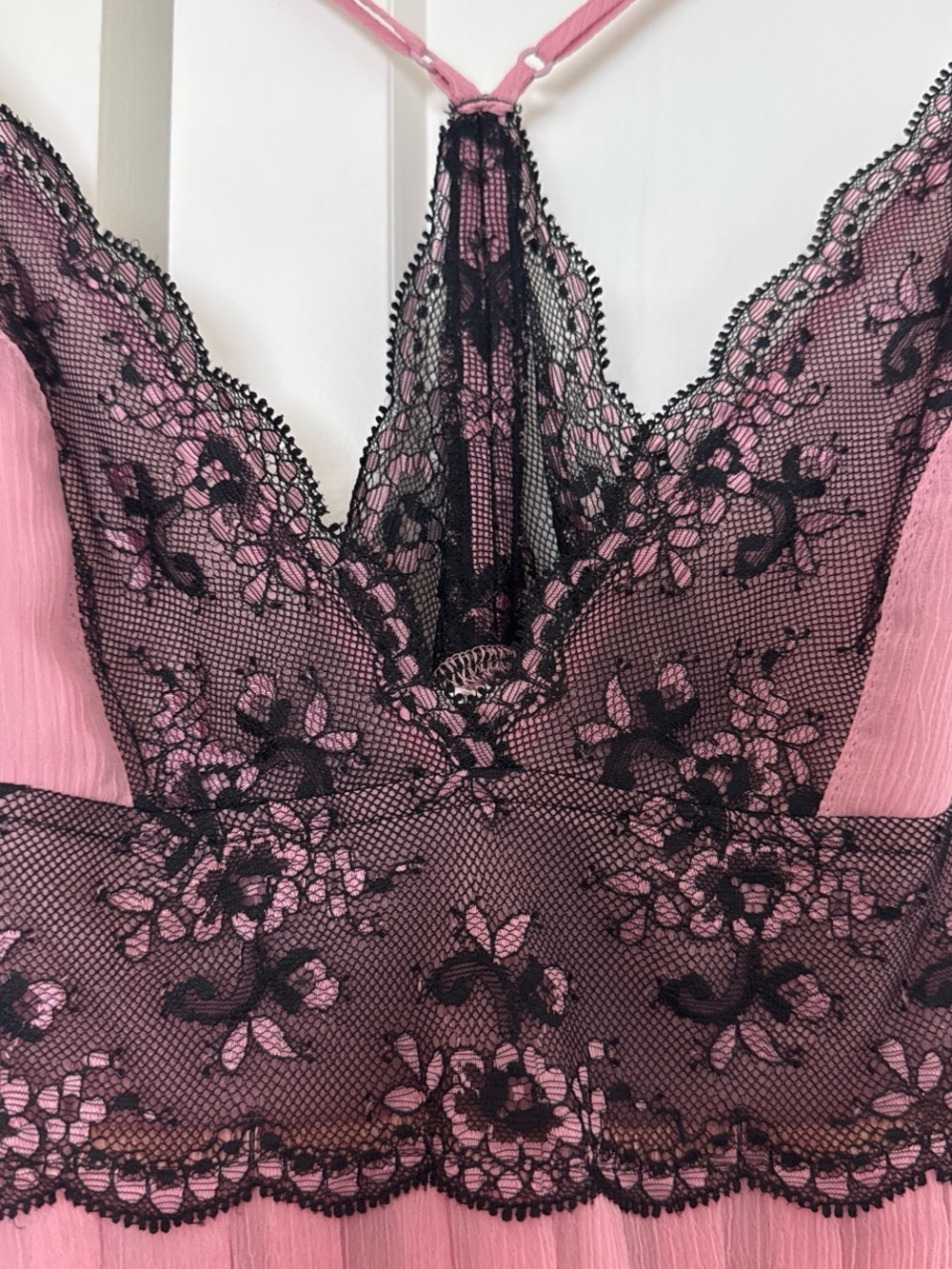 VS Pink Slip Dress with Black Lace Bodice - Picture 4 of 4